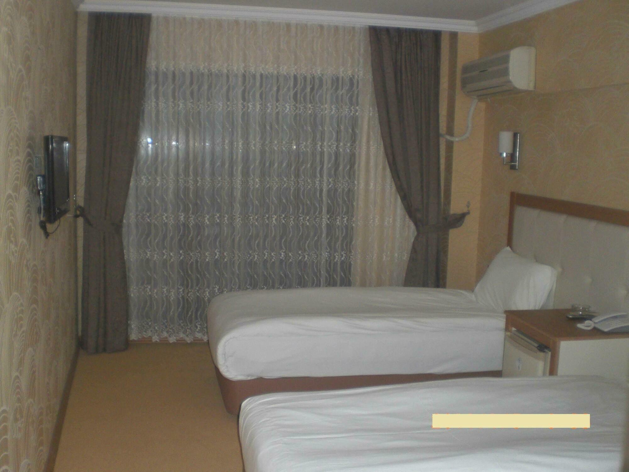 Hotel Kocaman Izmir Exterior photo