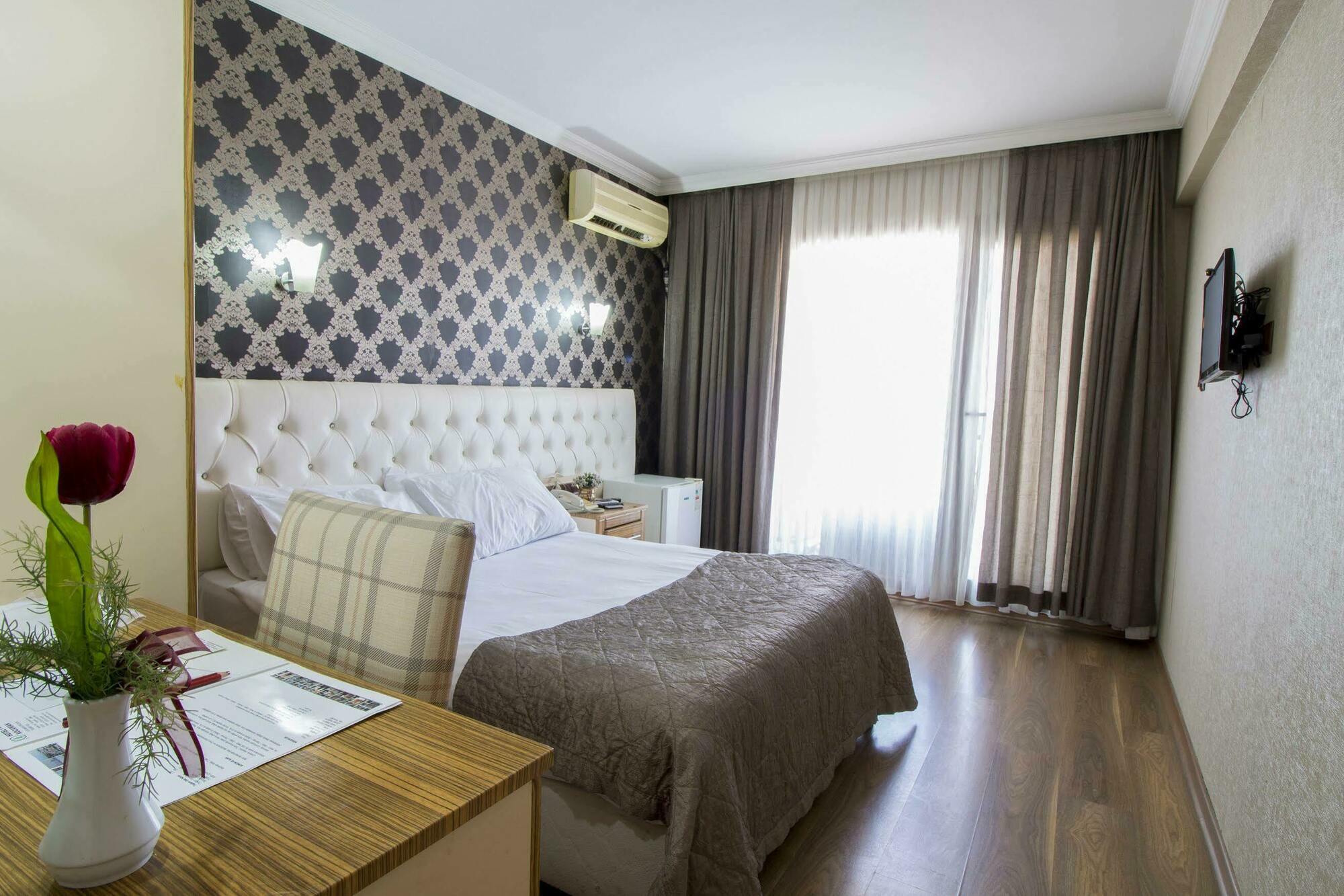 Hotel Kocaman Izmir Exterior photo